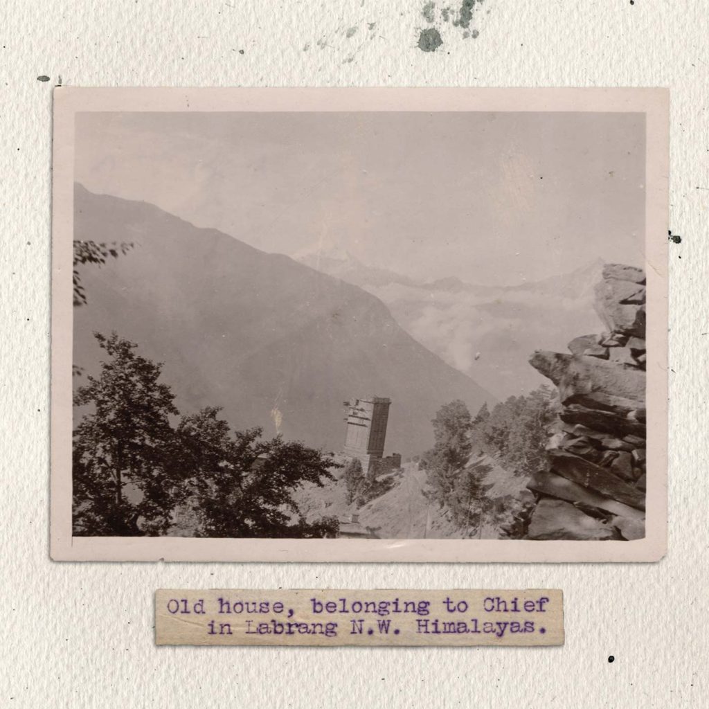 Tibet 1900 - old photography - Something Happened Somewhere Once - SHSO